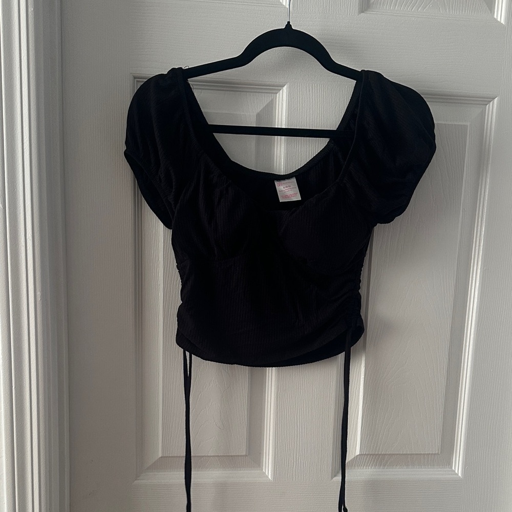 No Boundaries Black Crop Top